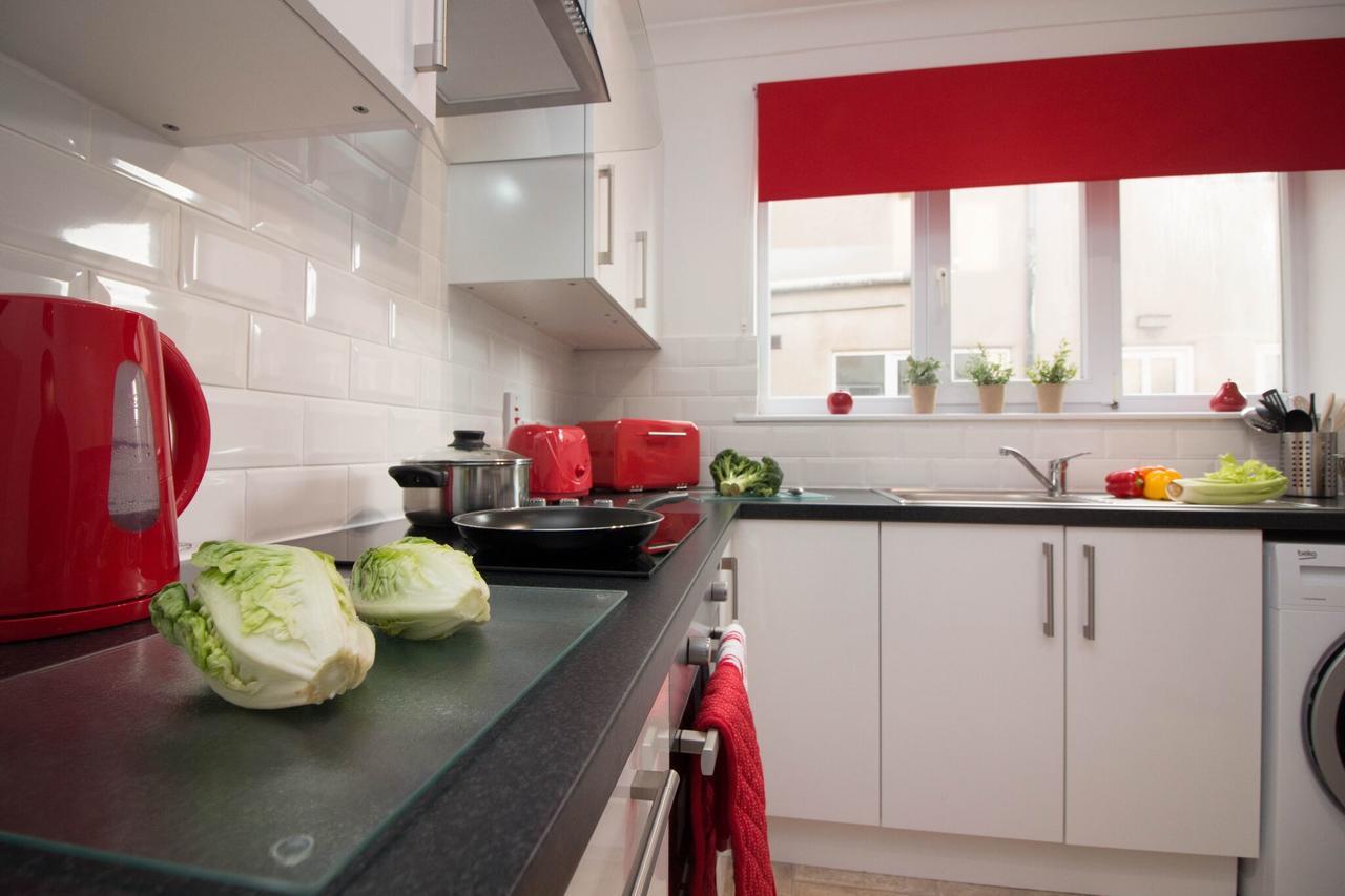 Lovely Sea Front House In On Beachfront Sleeps Up-to 6 Cleethorpes